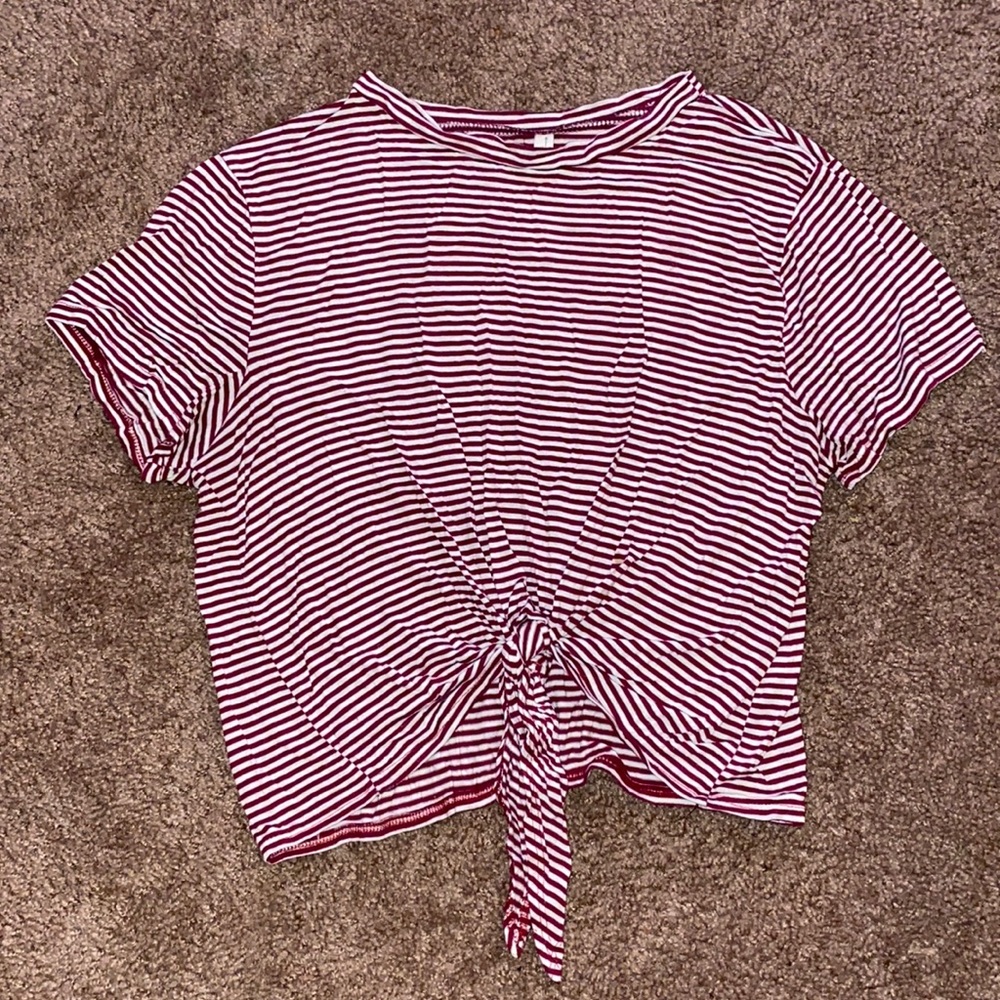 *3 for $25*👚 Atticute Red&White Striped Tee